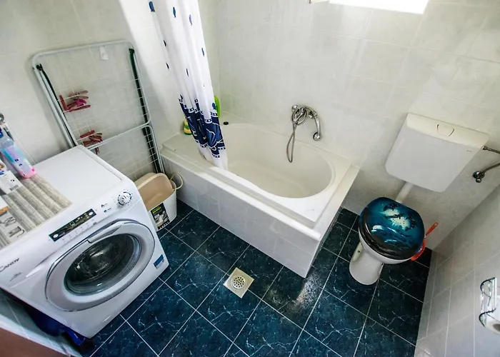 With Parking Space Starigrad, Paklenica - 25354 * Starigrad Paklenica